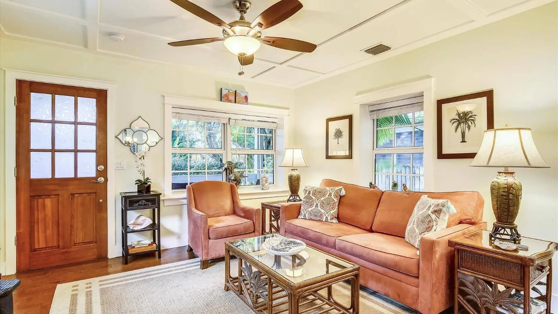Paradise Palms: Beachside Getaway with Outdoor Living Key West United States