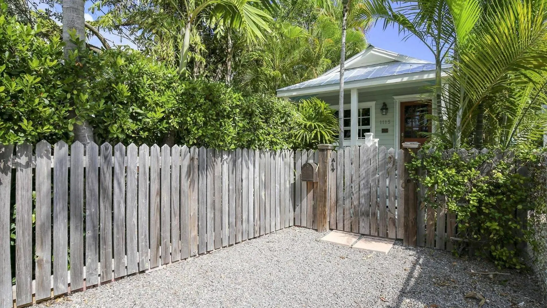 Paradise Palms By Avantstay Great Location W Outdoor Dining Bbq Close To Higgs Beach Month Long Stays Key West 0*,  États-Unis